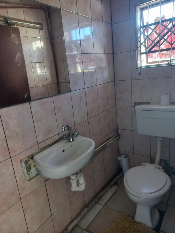 To Let 1 Bedroom Property for Rent in Grahamstown Eastern Cape
